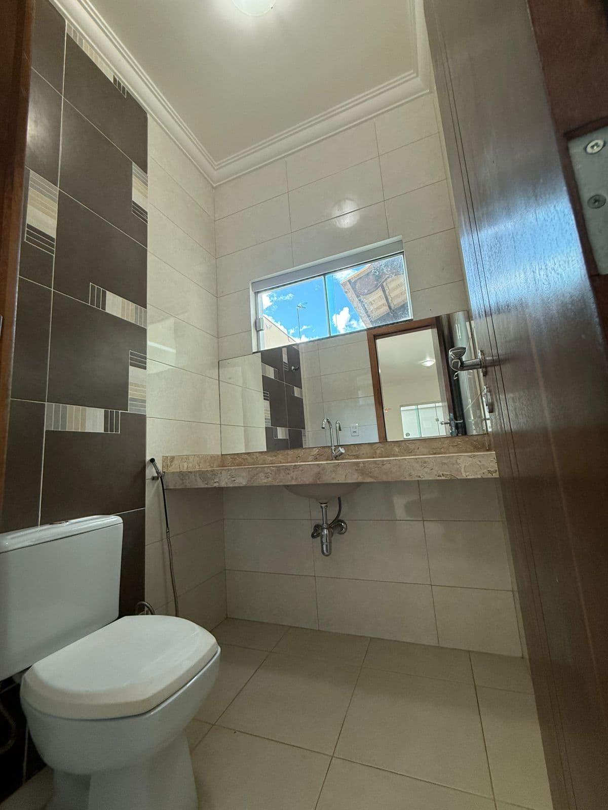 Casa de Alto Padrão com 4 Quartos e Piscina à Venda na 309 Sul – Palmas/TO