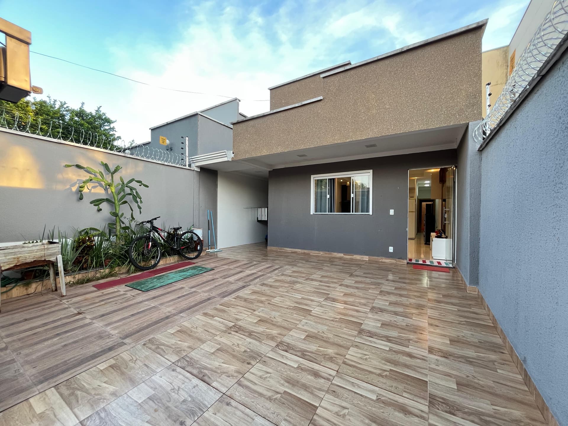 Casa mobiliada com piscina e área gourmet na 1304 Sul em Palmas