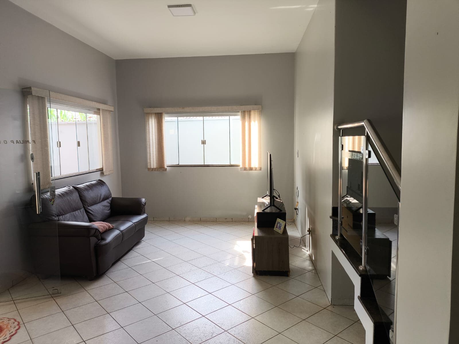 Sobrado com 6 Quartos e 4 Suítes à Venda na 504 Norte – Palmas/TO