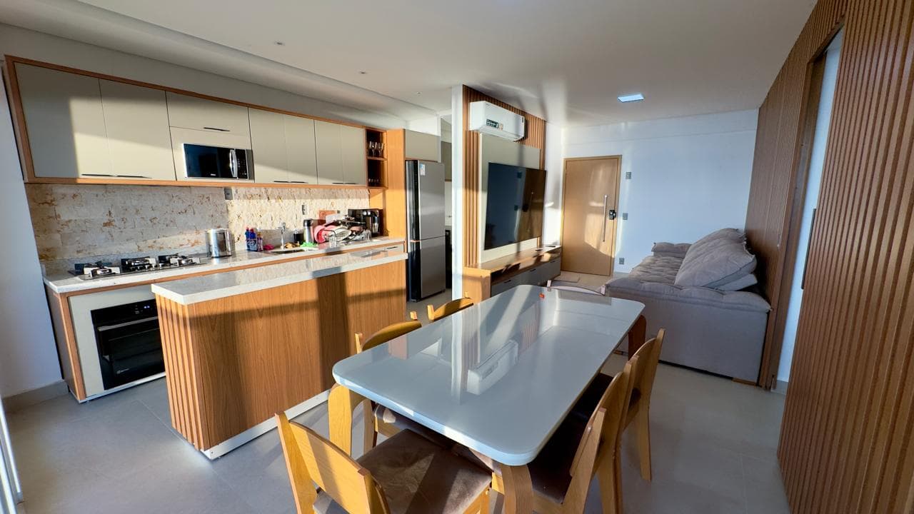 Apartamento Mobiliado com 3 Suítes e Vista para o Lago à Venda no Acqua Design – Orla de Palmas/TO
