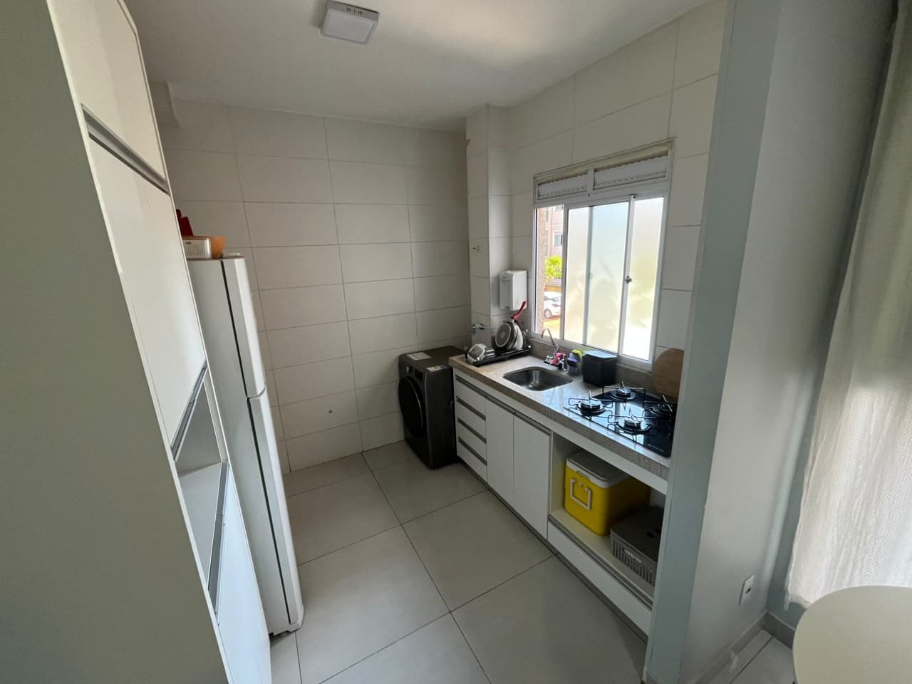 Apartamento mobiliado com 2 quartos para locação no Palmeira Real – 806 Sul