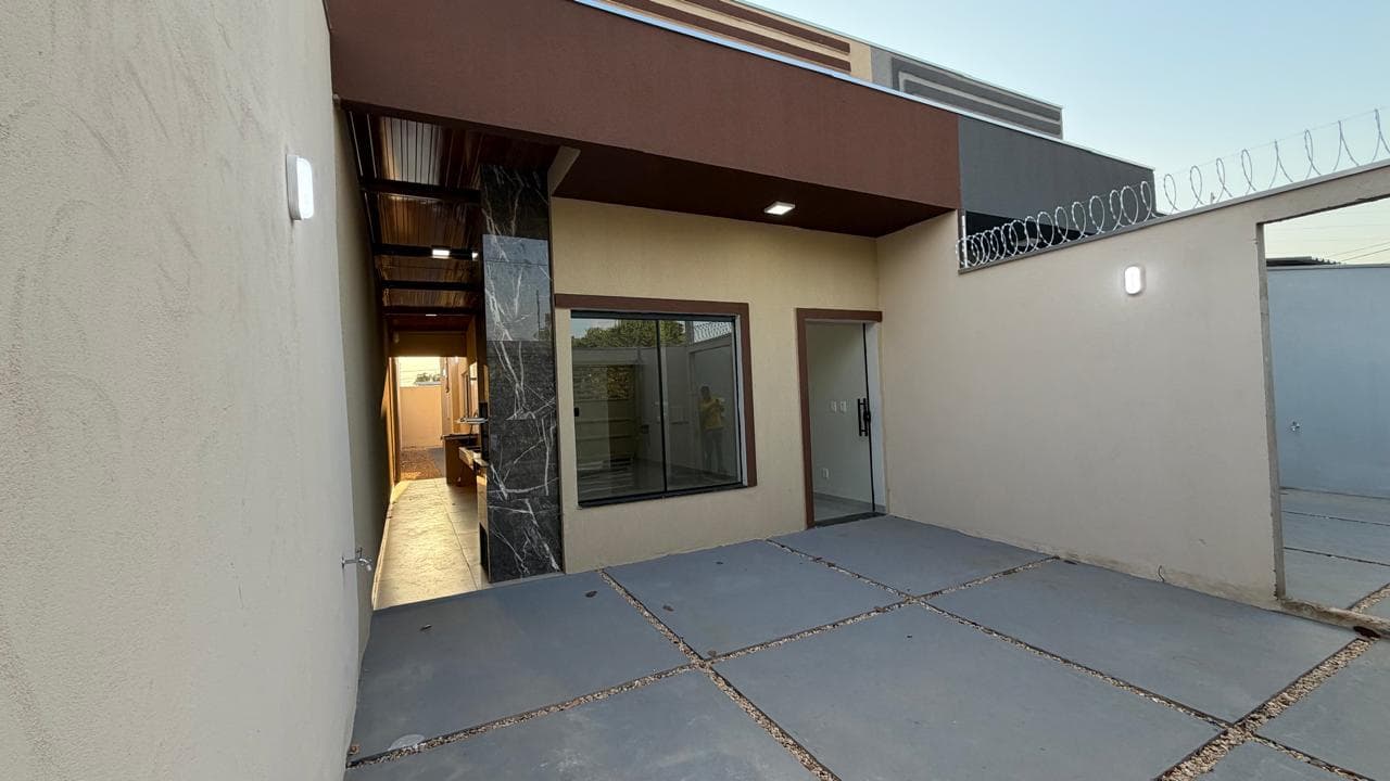 Casa à venda na 1305 Sul com 2 quartos, suíte com closet e área gourmet