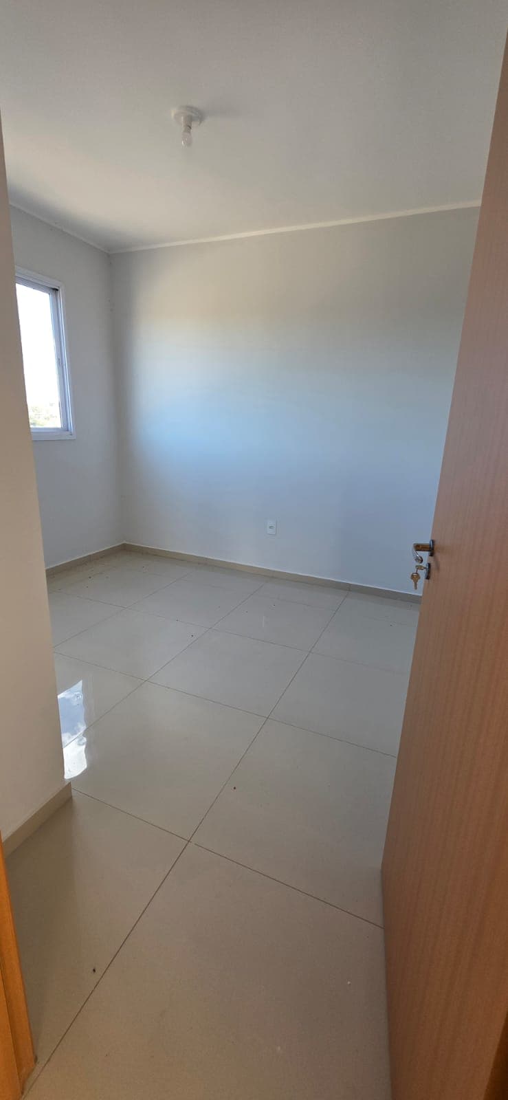 Apartamento à Venda – Residencial Brisas do Lago I