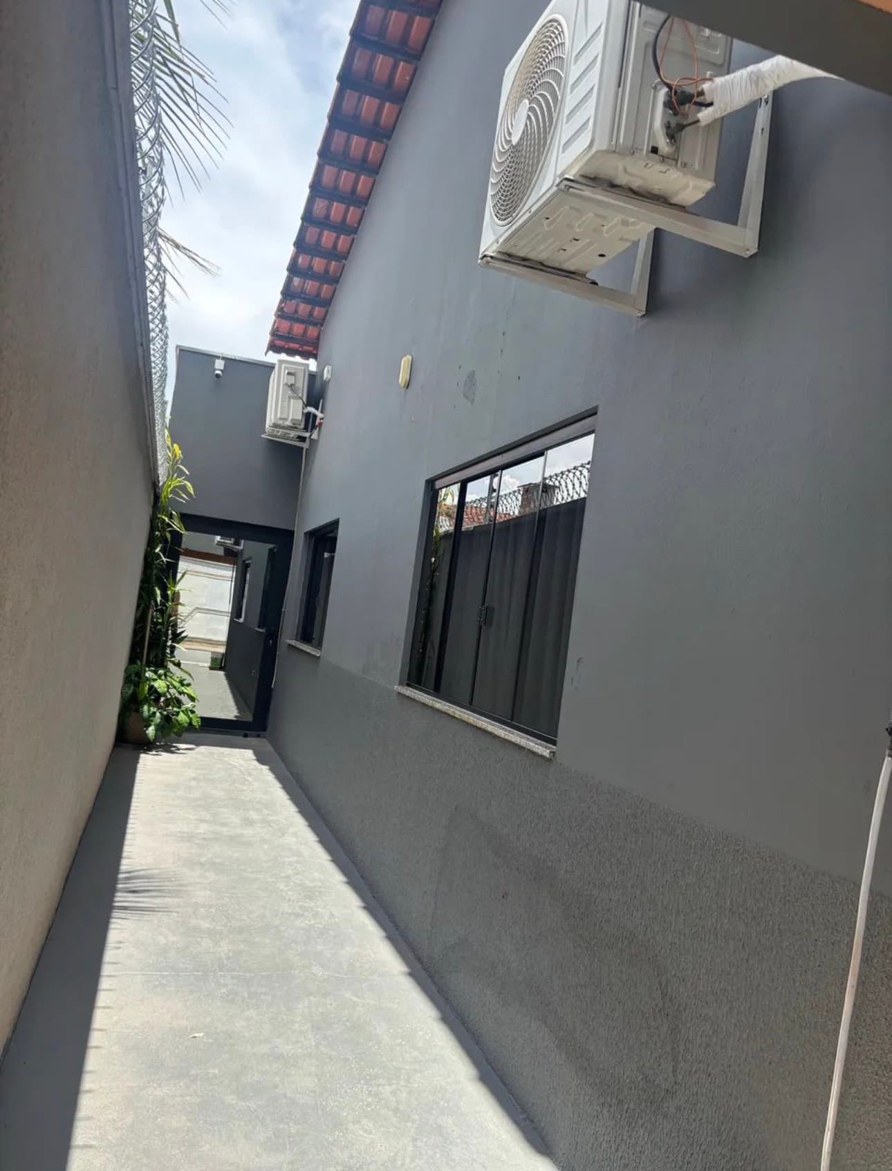 Casa com 3 quartos, energia solar e área gourmet à venda na 1004 Sul – Palmas/TO