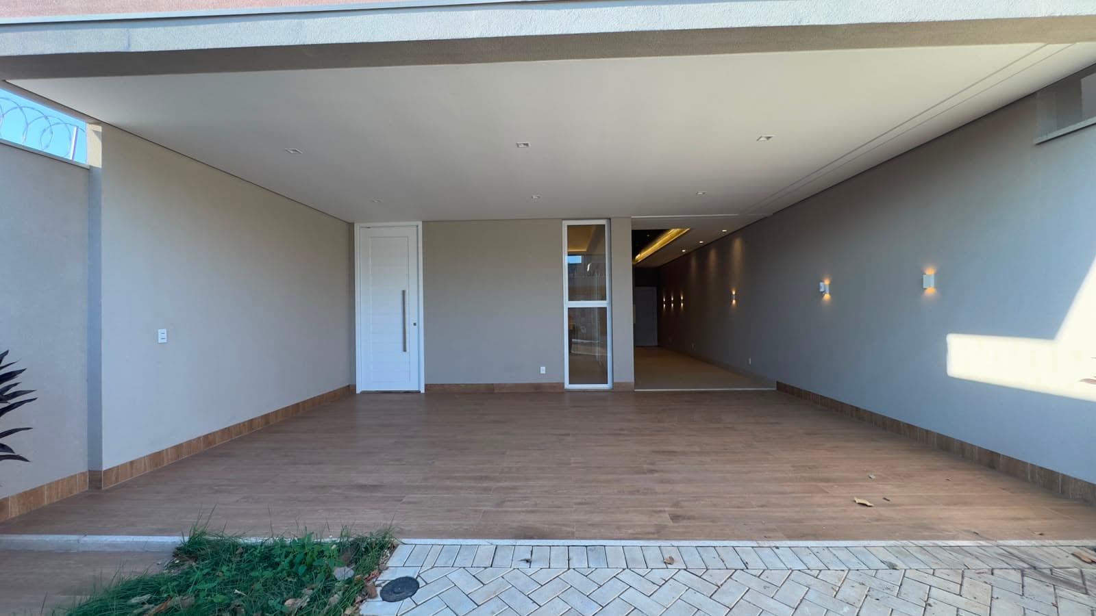 Casa de alto padrão à venda na 309 Sul próxima à Orla da Graciosa – Palmas/TO
