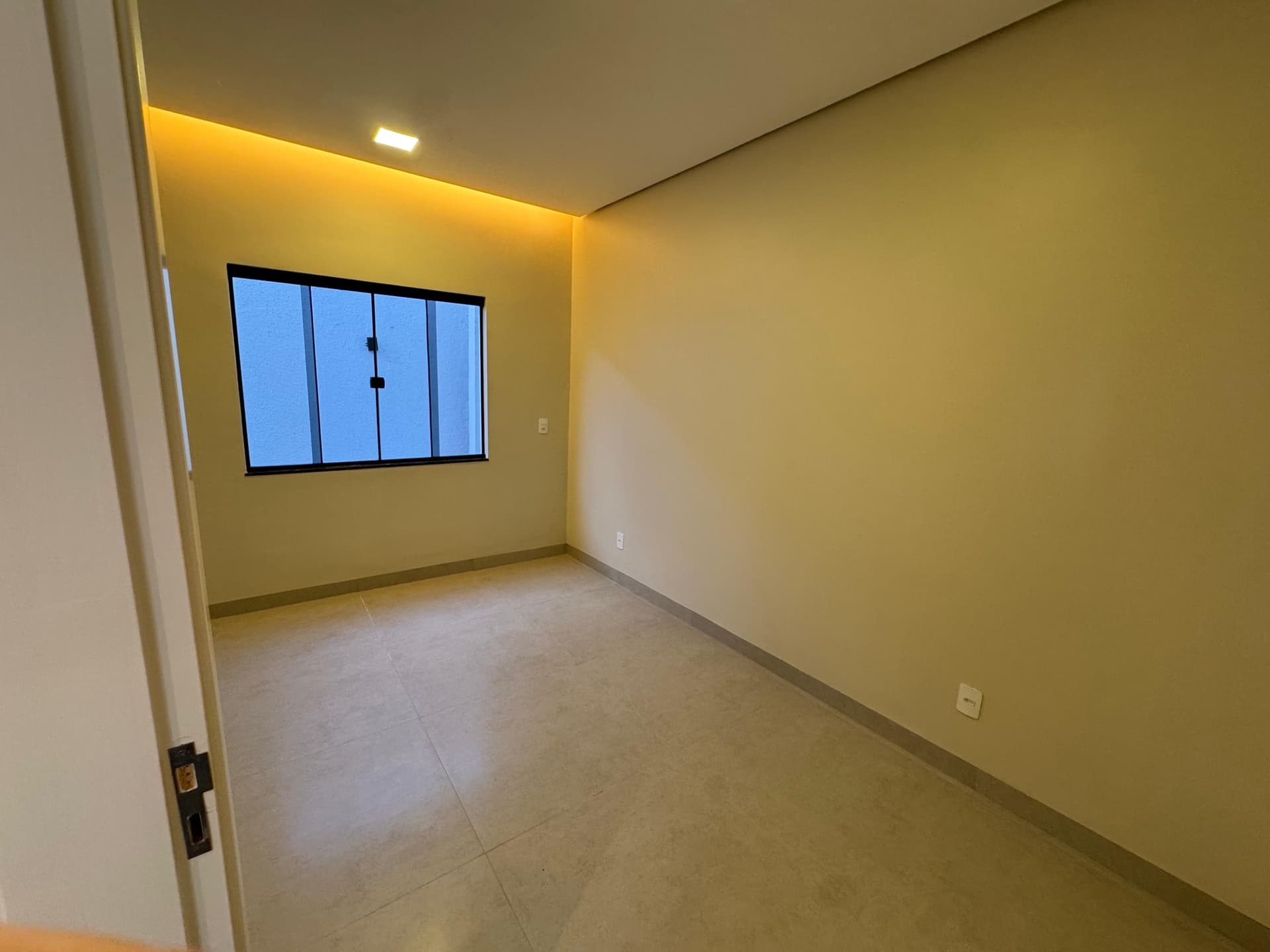 Casa com 3 quartos, suíte master e piscina na 1503 Sul em Palmas