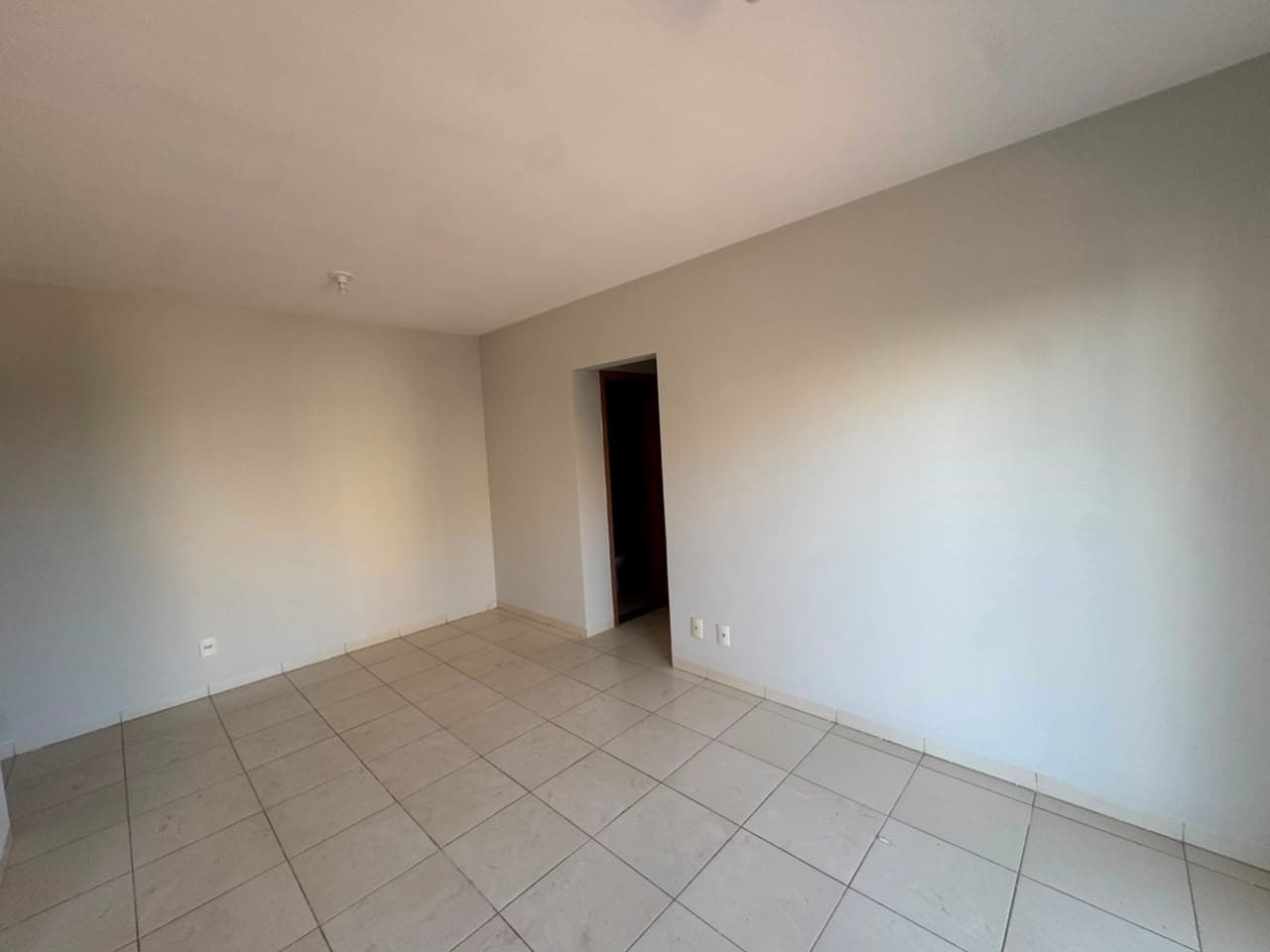 Apartamento de 2 quartos, com suíte no Residencial Boulevard na 704 Sul em Palmas