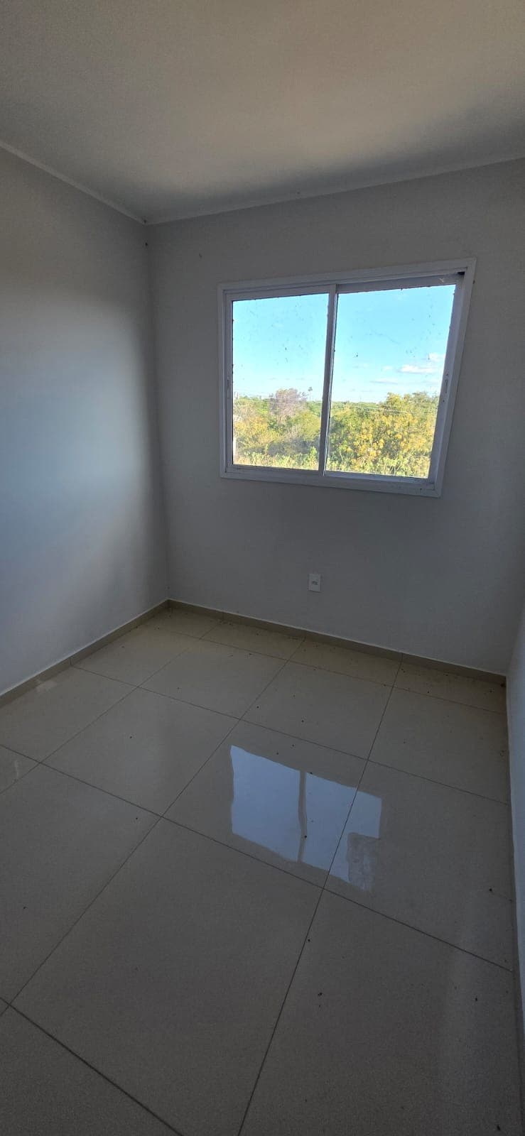 Apartamento à Venda – Residencial Brisas do Lago I
