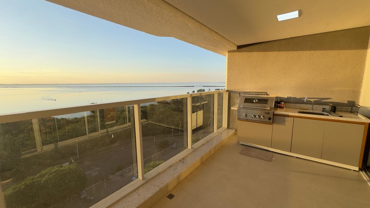 Apartamento Mobiliado com 3 Suítes e Vista para o Lago à Venda no Acqua Design – Orla de Palmas/TO
