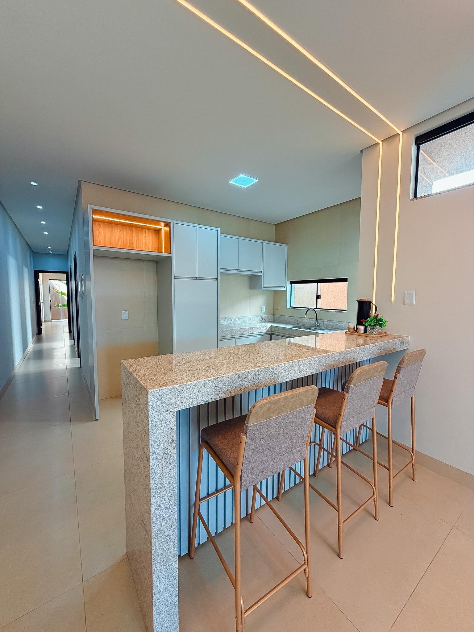 Casa de Alto Padrão com 3 Suítes e Piscina na 505 Sul (ARSO 52) – Palmas/TO