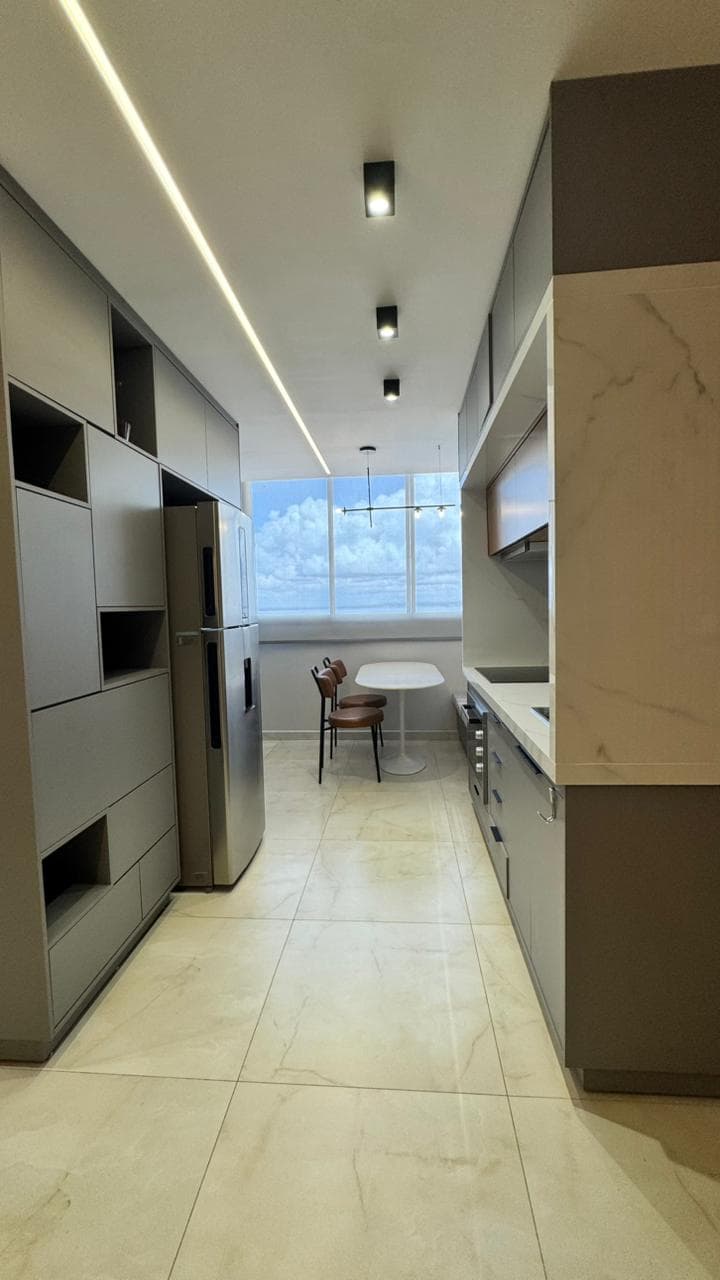 Apartamento com Vista para o Lago e 2 Quartos à Venda no Orla 14 em Palmas – TO