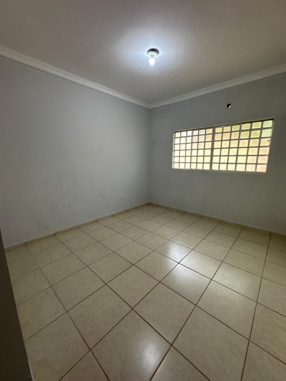 Casa com 3 Quartos, Quintal Amplo e Laje à Venda na 1404 Sul – Palmas/TO