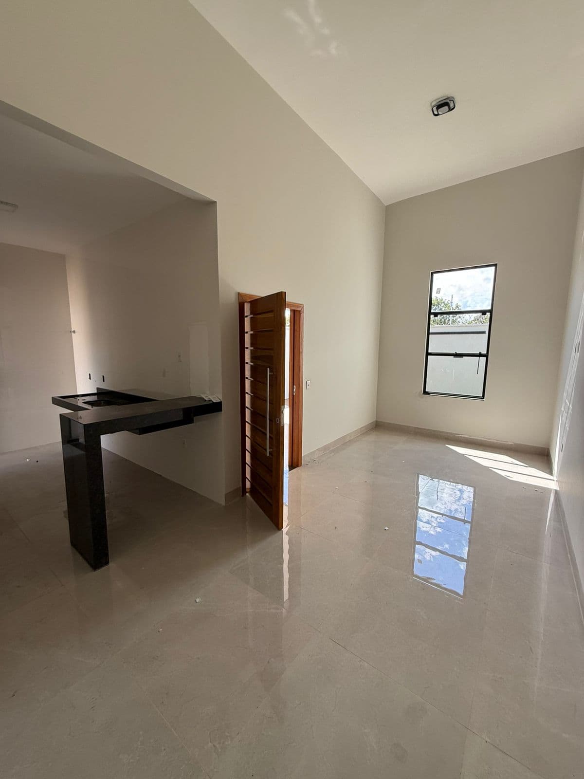 Casa 3 quartos com suíte e closet no Setor Santa Fé II em Palmas