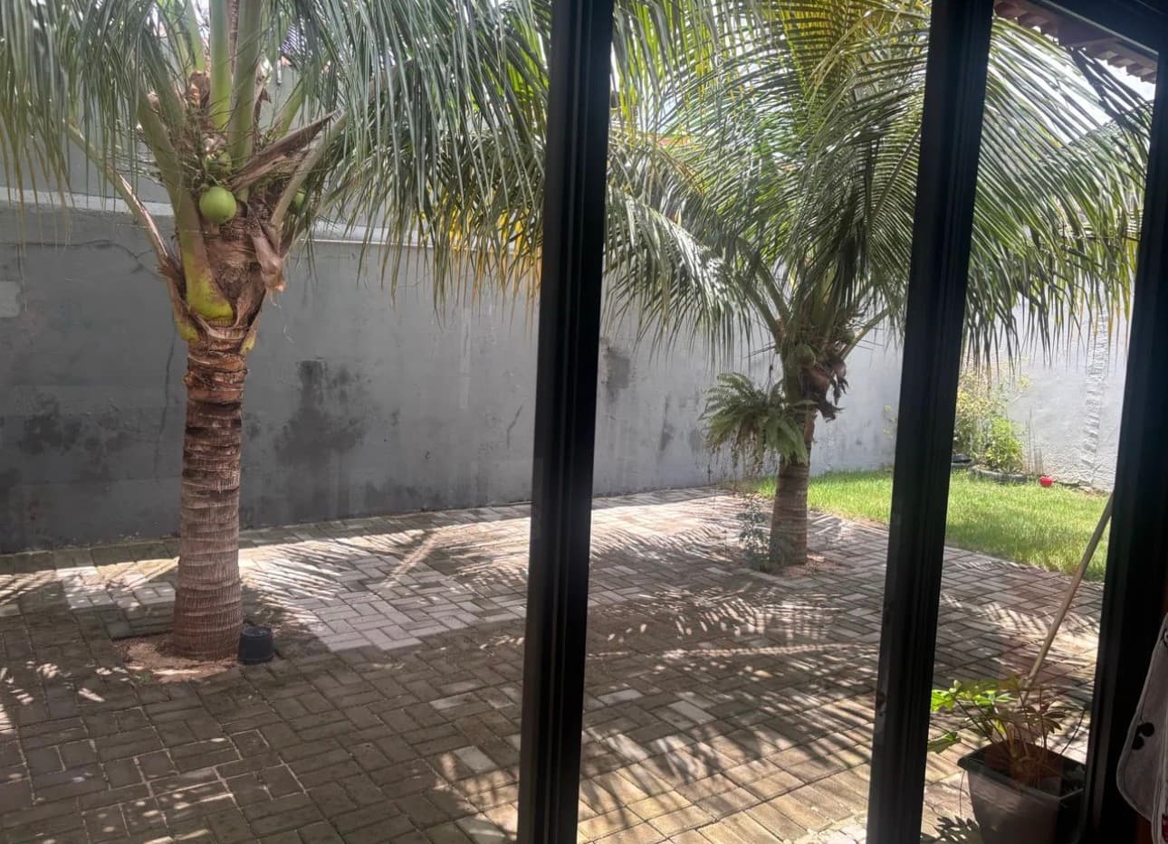 Casa com 3 quartos, energia solar e área gourmet à venda na 1004 Sul – Palmas/TO