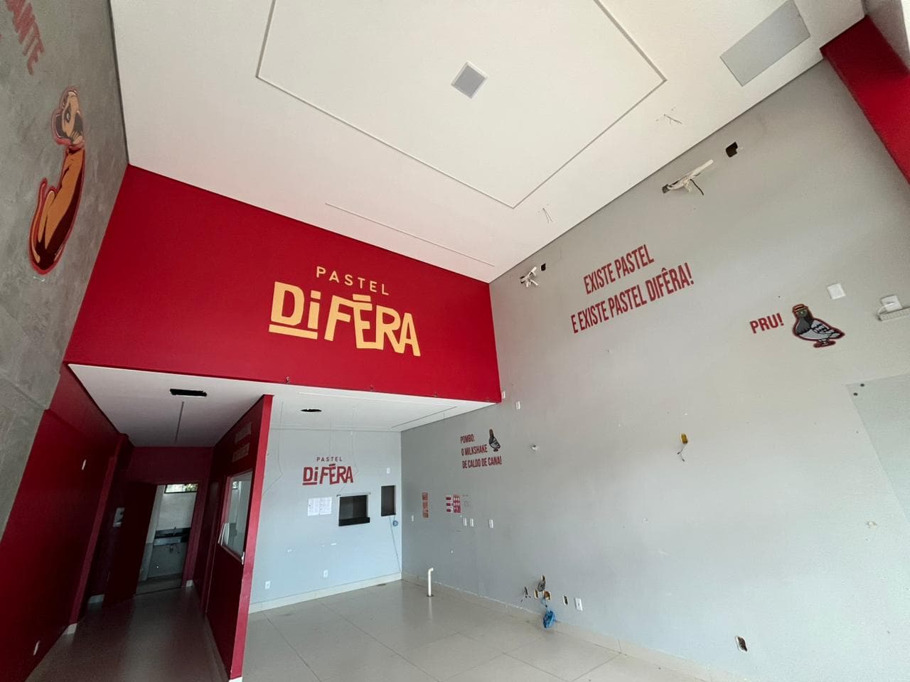 5 Salas comerciais no Aldeia Center – Diversas metragens, valores e localizações