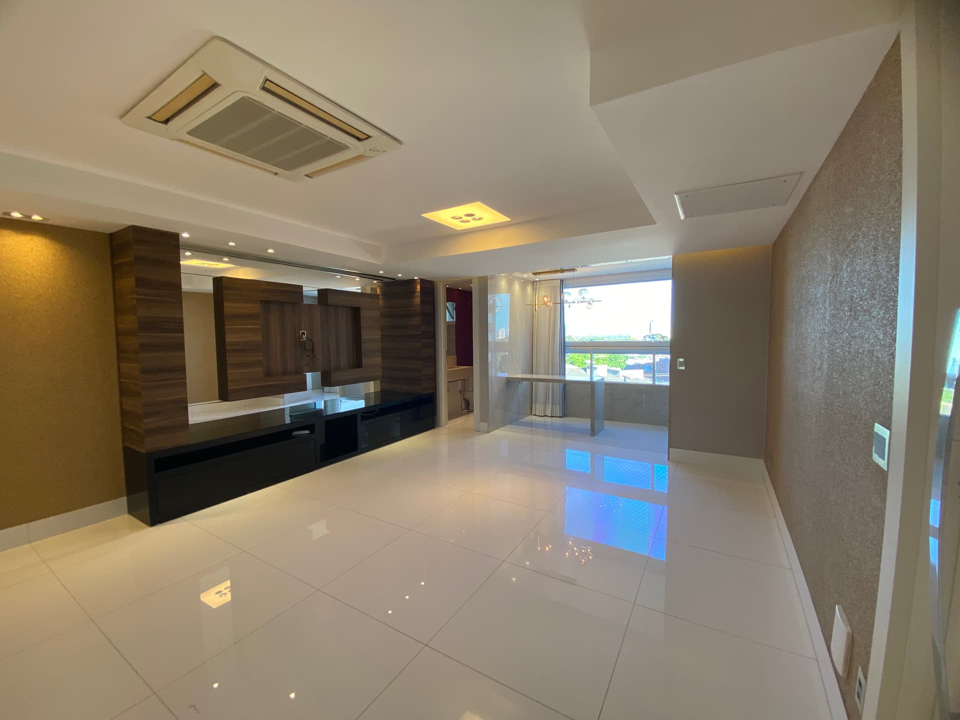 Apartamento de alto padrão com 4 quartos no Residencial Montese na 204 Sul em Palmas – TO