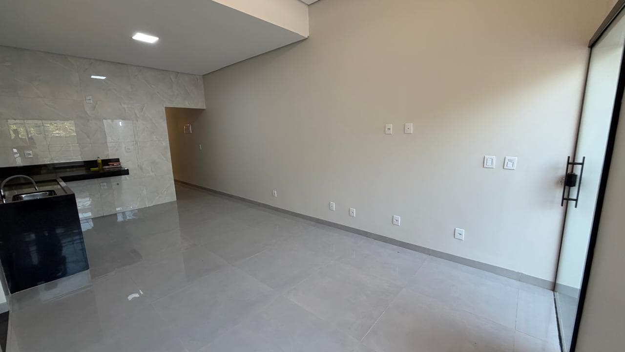 Casa à venda na 1305 Sul com 2 quartos, suíte com closet e área gourmet