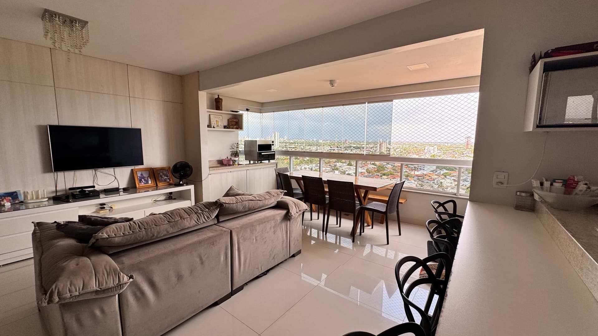 Apartamento com 3 Suítes no 15º Andar à Venda no Green Lake Residence – 207 Sul | Palmas/TO