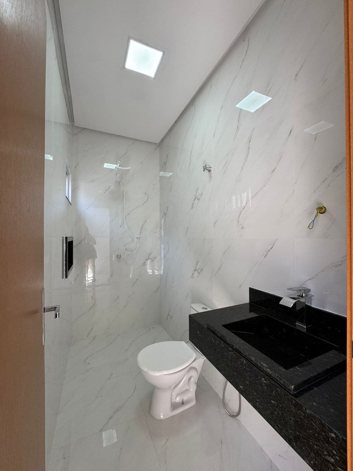 Casa nova à venda na 1406 Sul com 3 quartos e suíte em Palmas