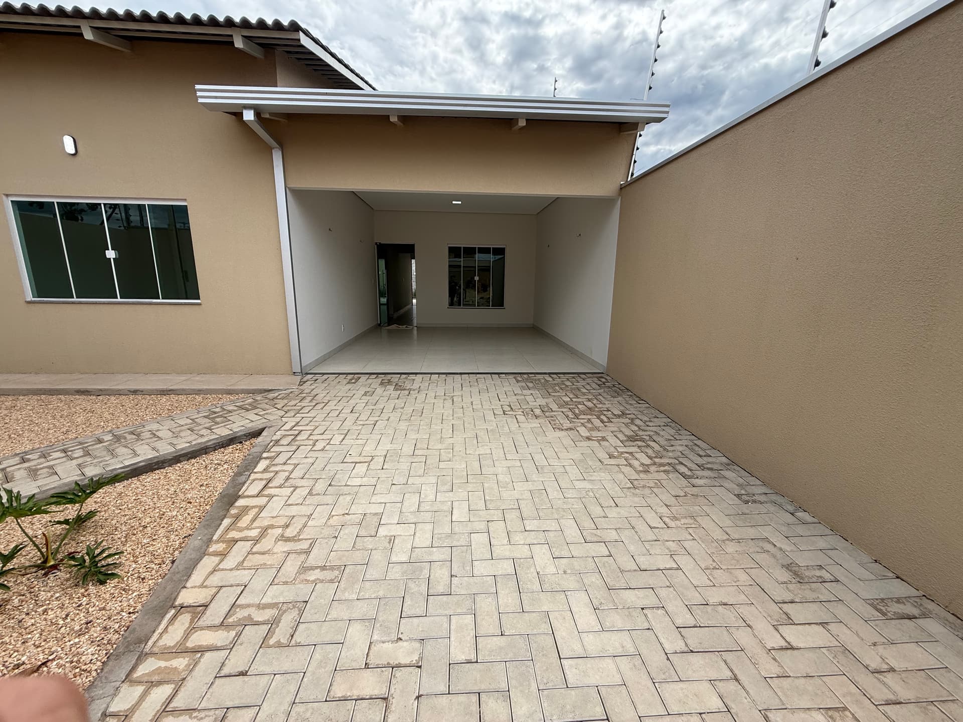 Casa 3 quartos com piscina e suíte americana na 1503 Sul