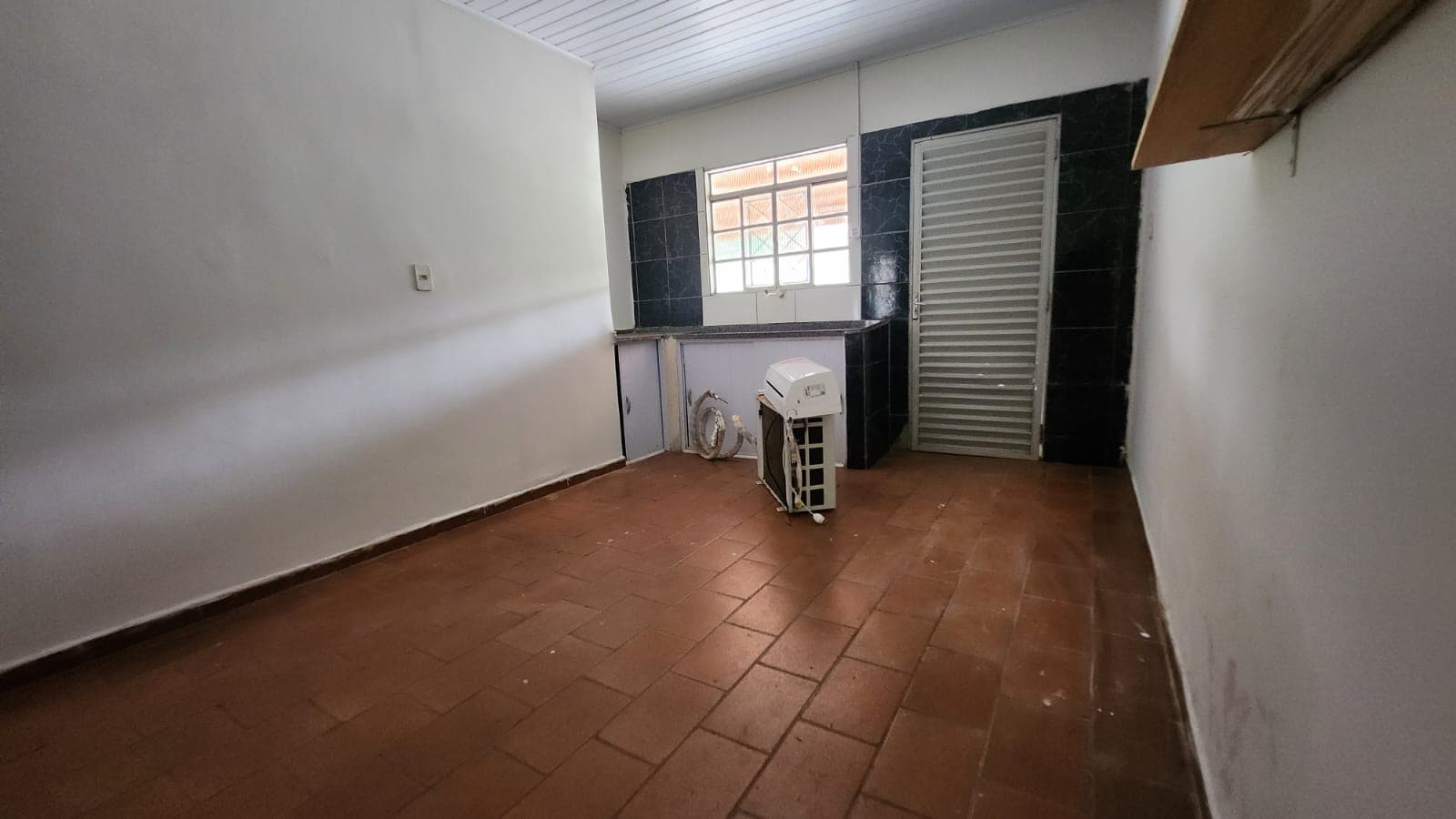 Oportunidade casa ampla aureny 2 próximo ao ginásio Ayrton Senna!!