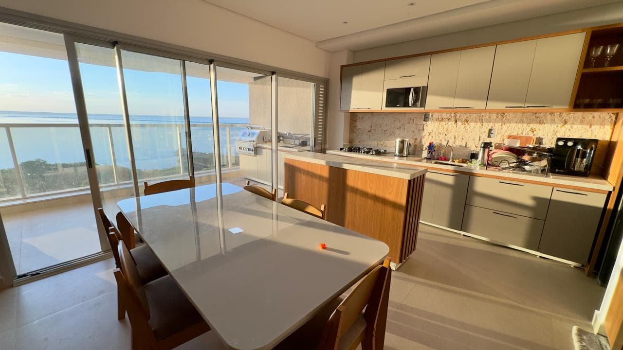 Apartamento Mobiliado com 3 Suítes e Vista para o Lago à Venda no Acqua Design – Orla de Palmas/TO