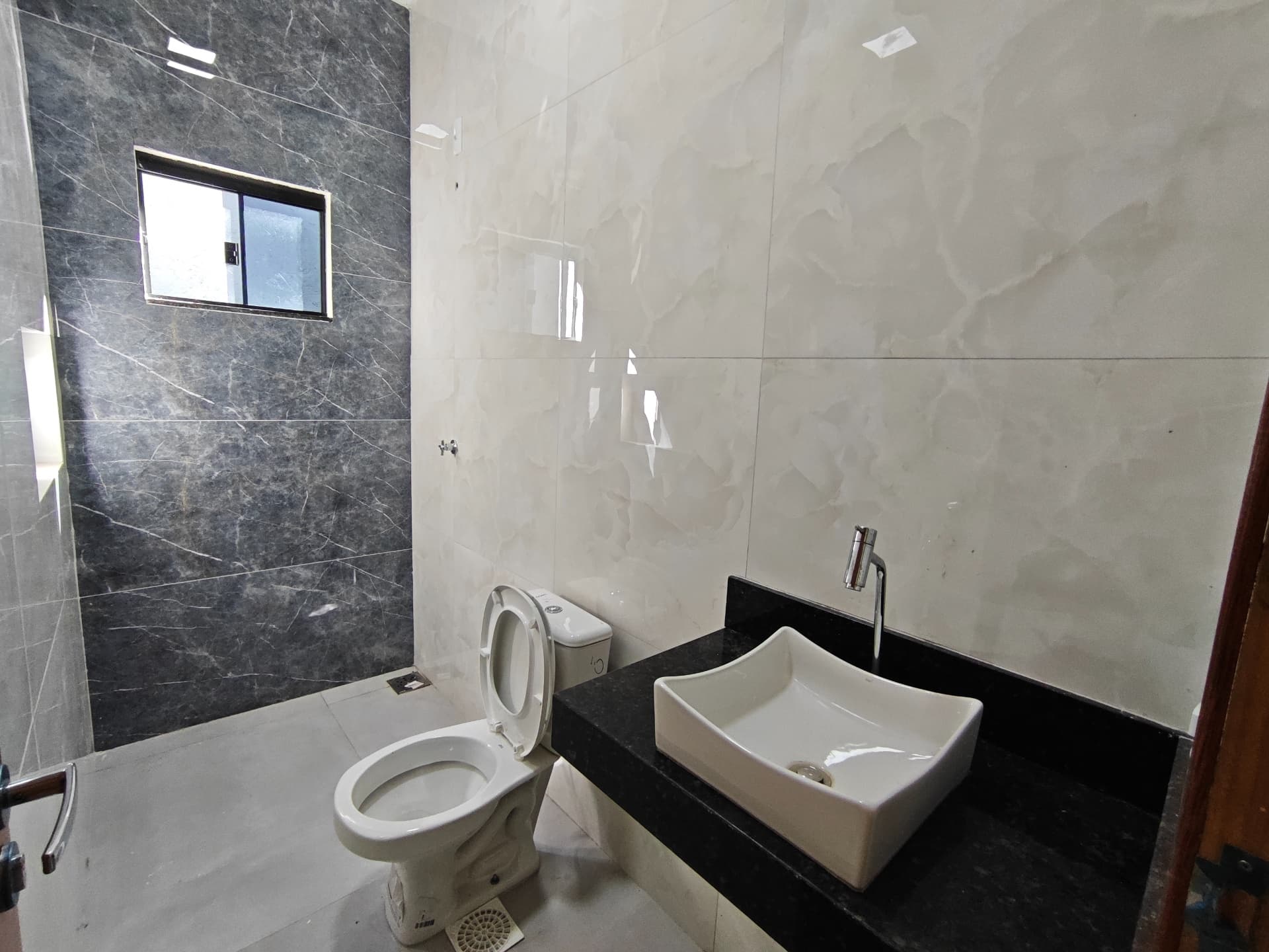 Casa com 2 quartos à venda no Bertaville em Palmas