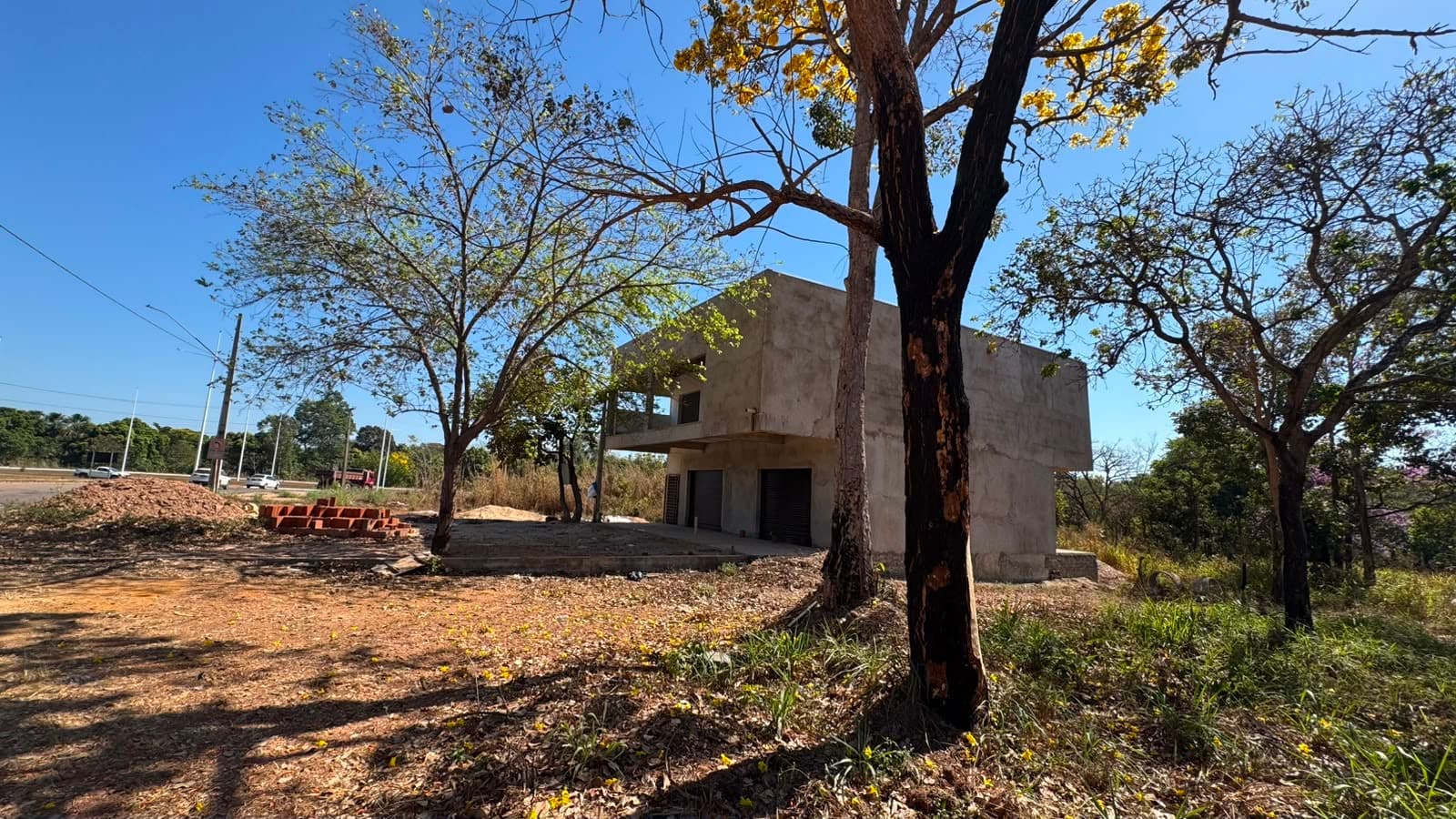Lote Comercial de Esquina à Venda na ARNE 73 – Palmas/TO