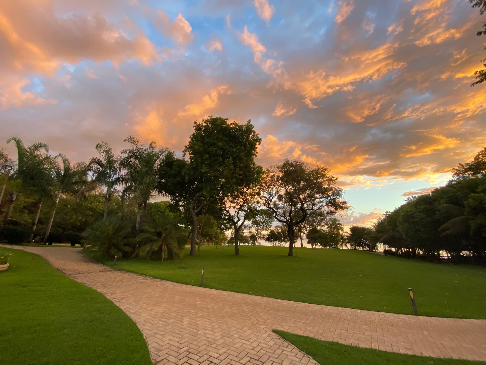 Lote com 604 m² no Condomínio Caribe Golf em Palmas