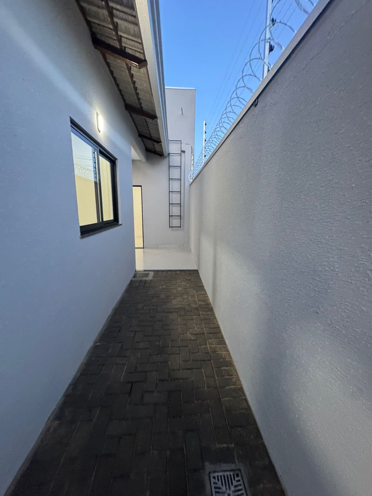 Casa geminada com 2 quartos, suíte e área gourmet à venda na 1503 Sul em Palmas – TO