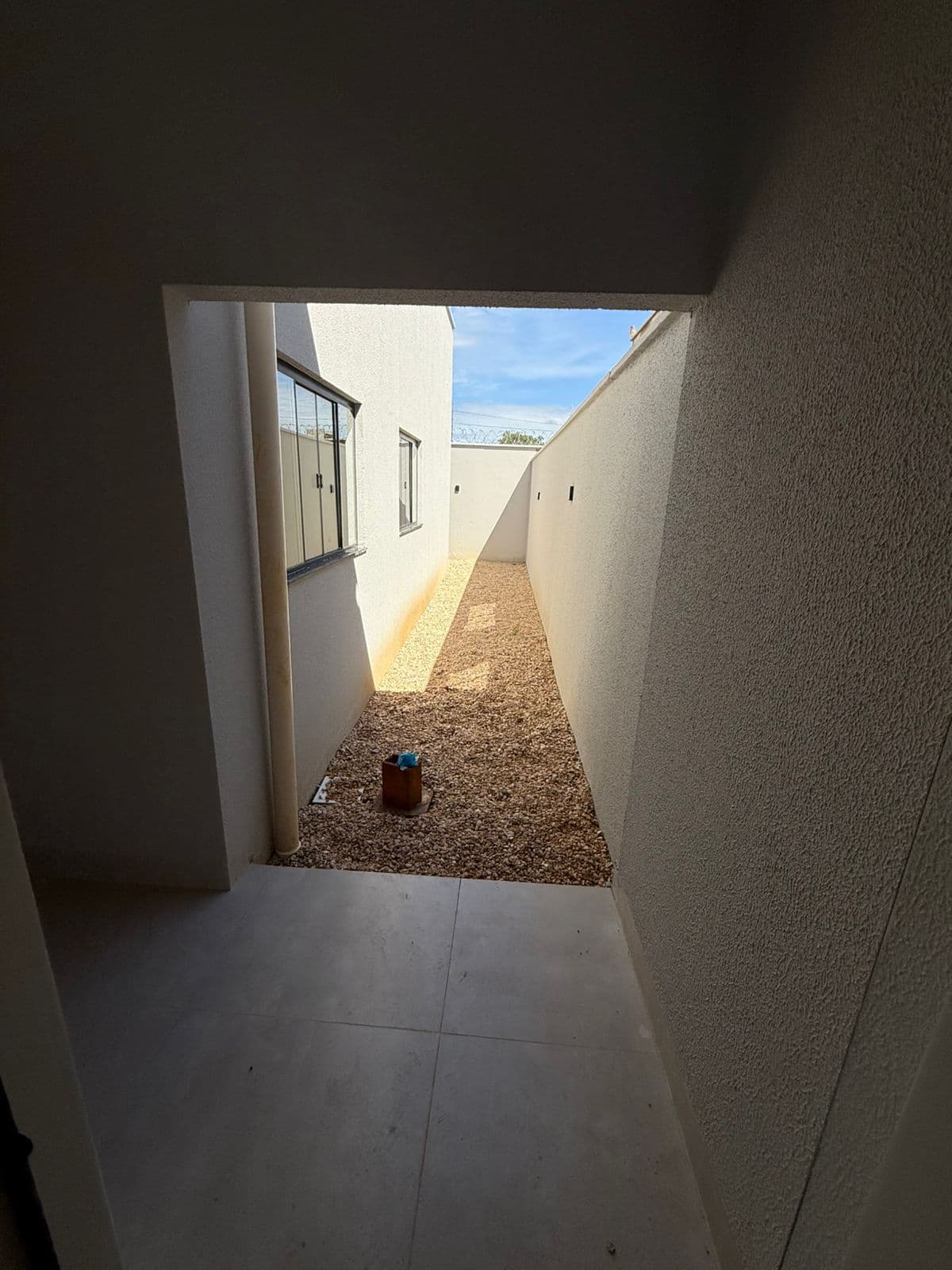 Casa 3 quartos com suíte e closet no Setor Santa Fé II em Palmas