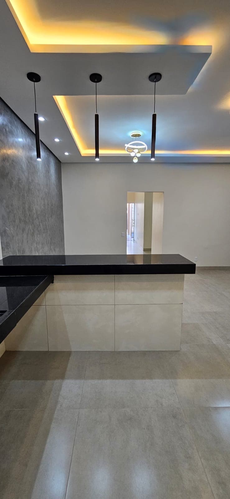 Casa com 4 quartos sendo 2 suítes à venda na 1306 Sul em Palmas – TO