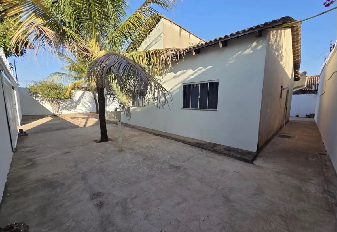 Casa com 2 Quartos, Quintal e Terreno de 400 m² à Venda no Jardim Taquari – Palmas/TO