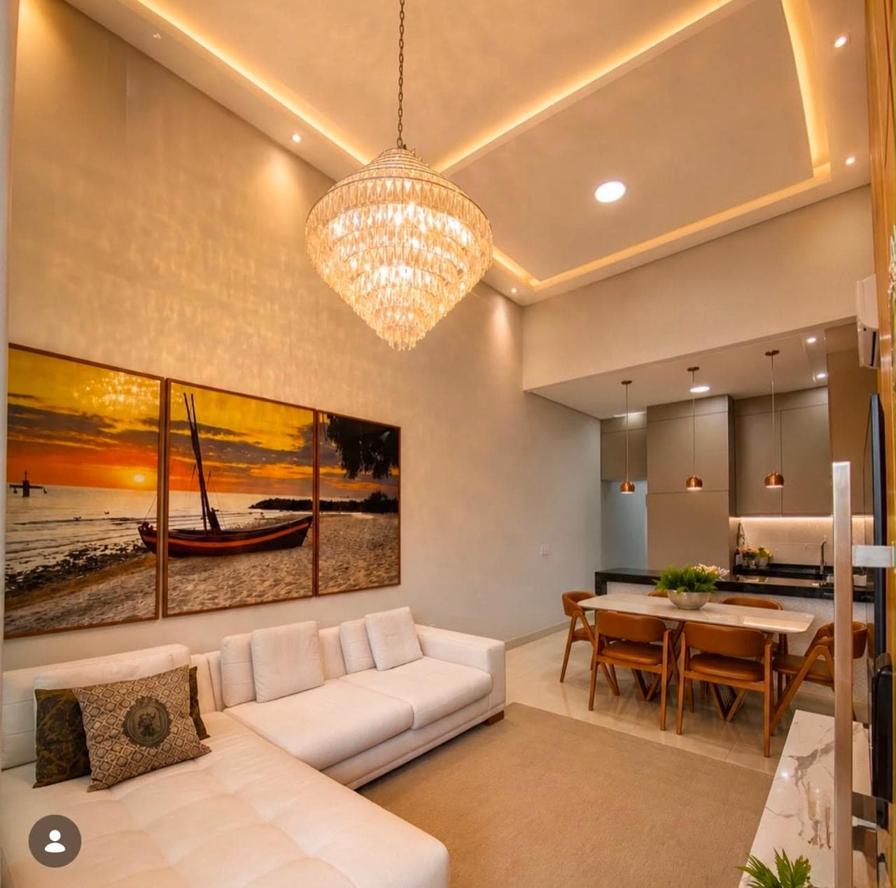 Casa com Piscina Aquecida e Energia Solar à Venda na 507 Sul – Palmas/TO