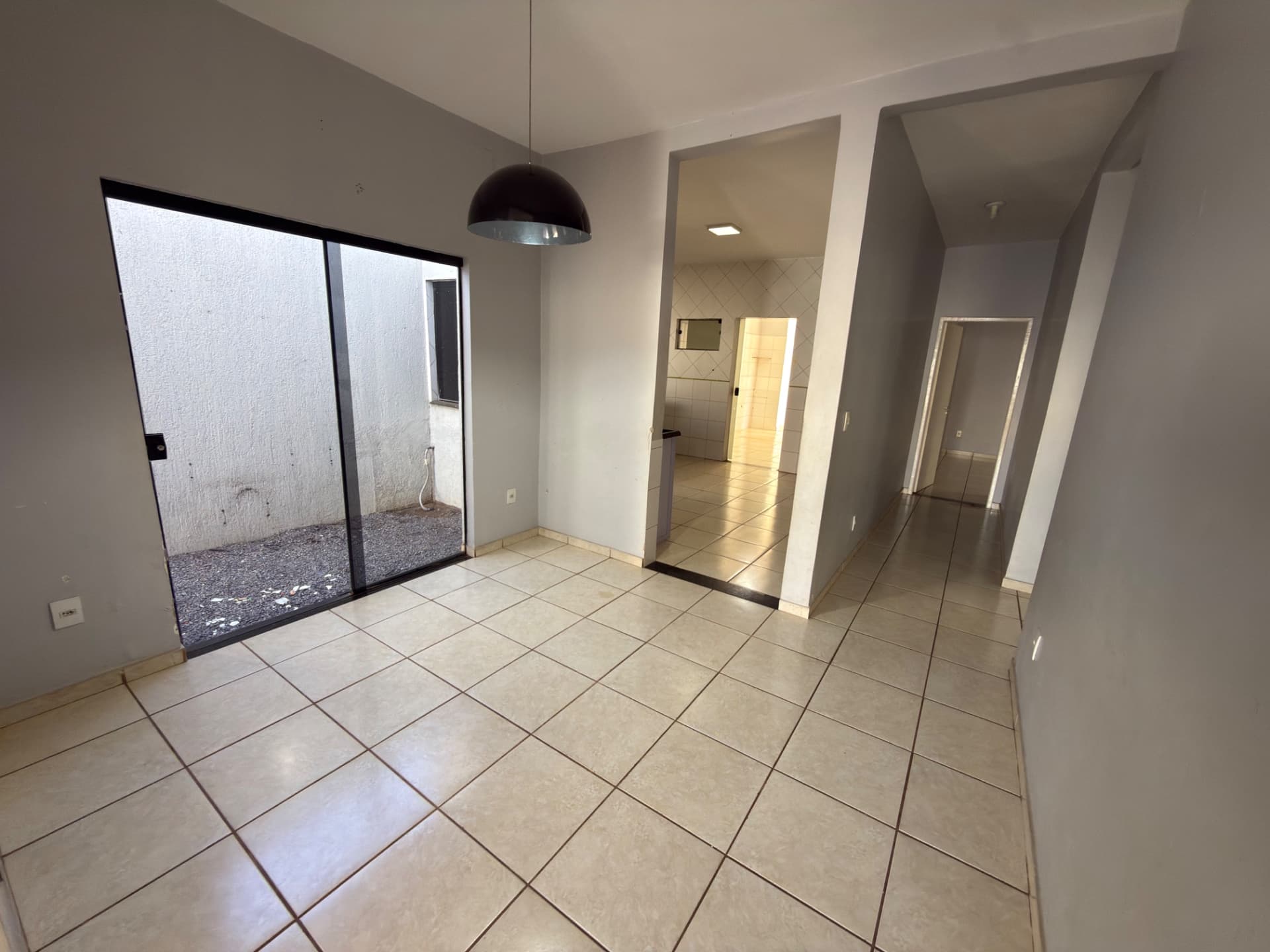 Casa Térrea com 3 Quartos e Churrasqueira à Venda na 403 Sul – Palmas/TO