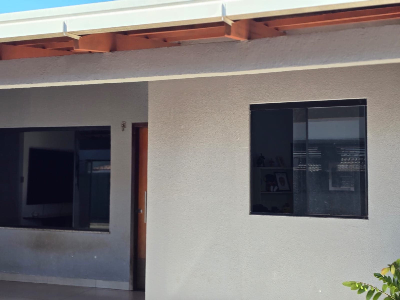 Casa com 3 Quartos, Escritório e Terreno de 360 m² à Venda na 110 Norte – Palmas/TO