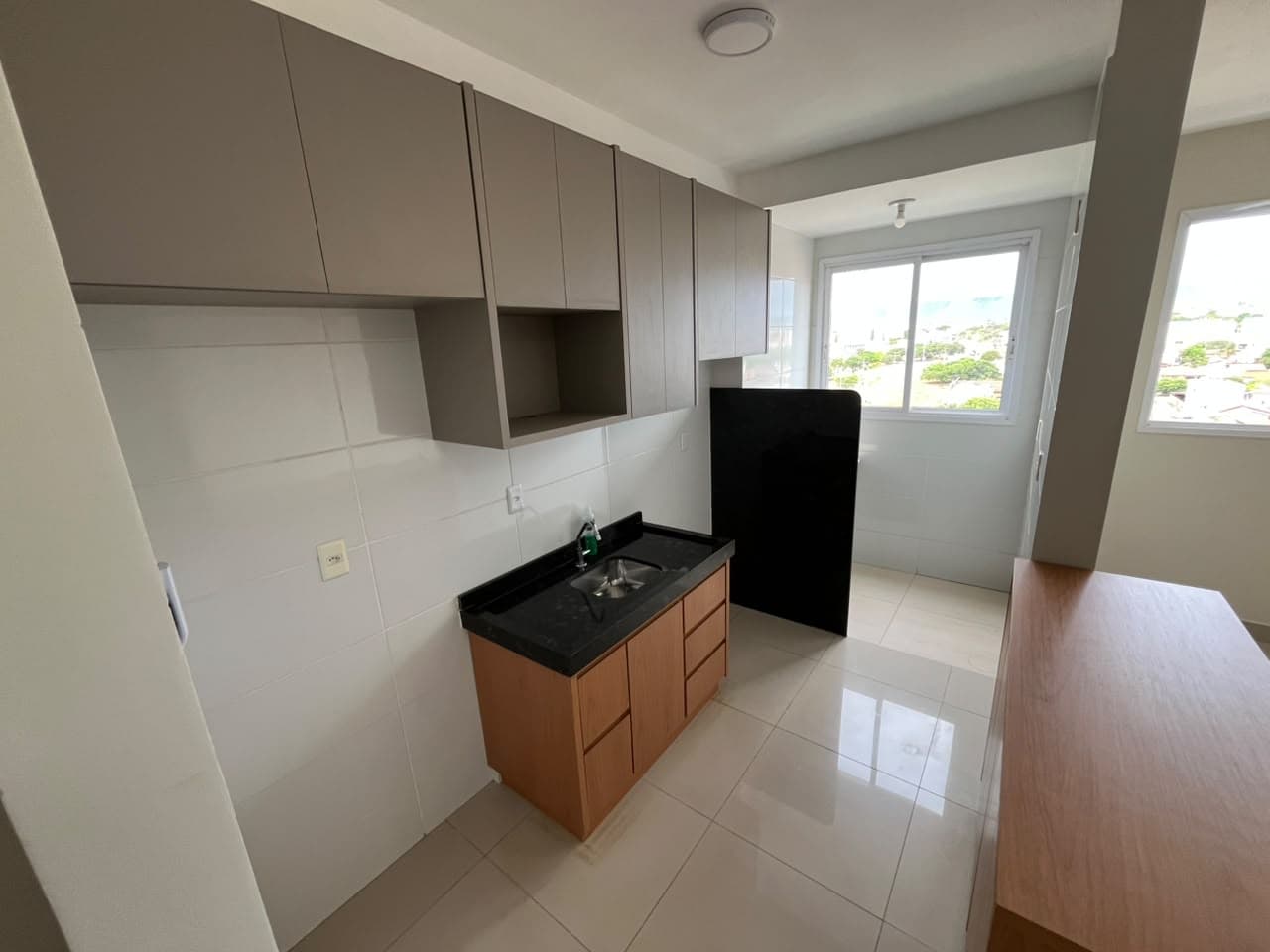 Apartamento 2 quartos com suíte para locação no Império Residence – 804 Sul, Palmas