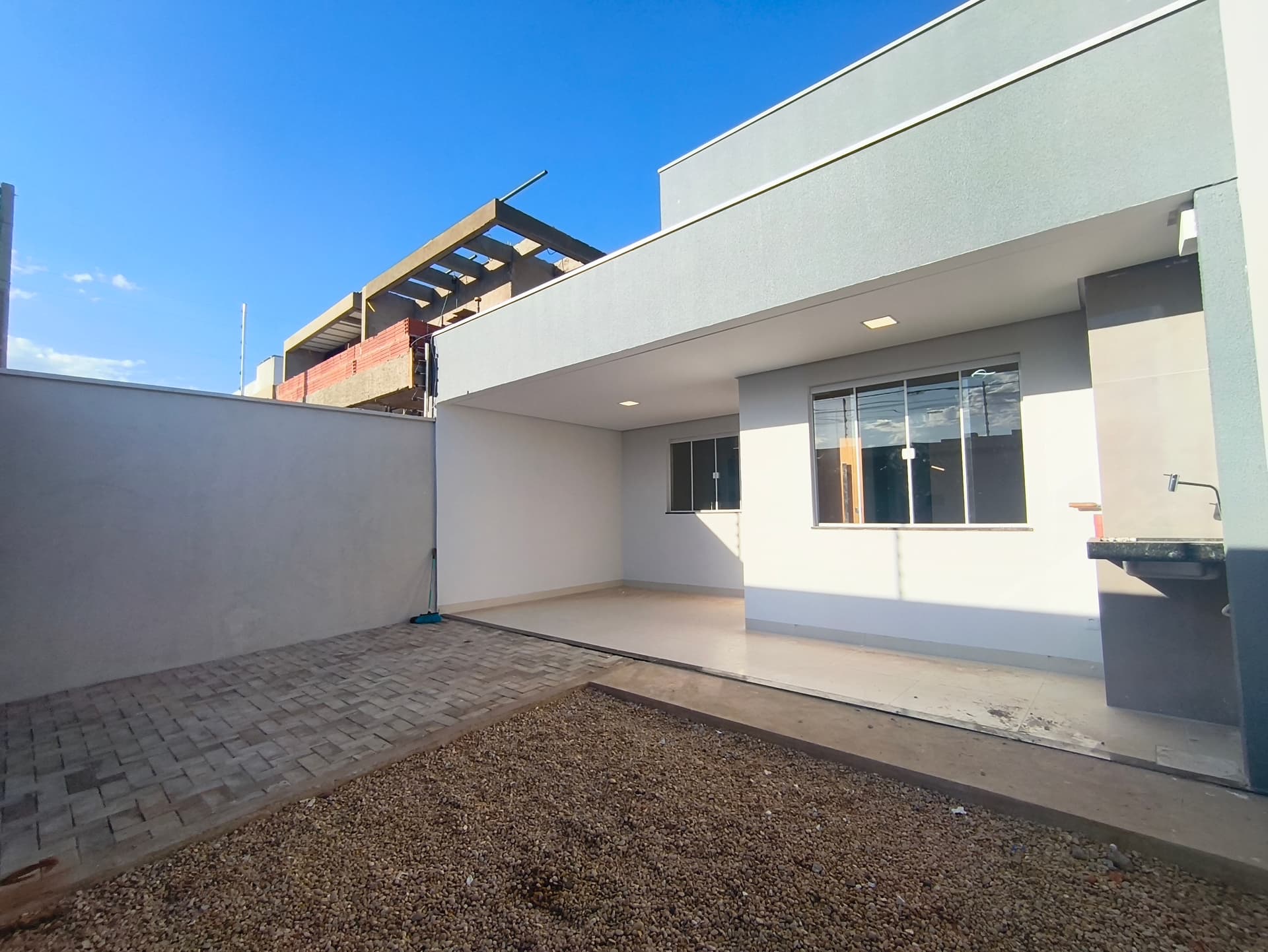Casa Nova com 3 Quartos e Área Gourmet à Venda na 1503 Sul – Palmas/TO