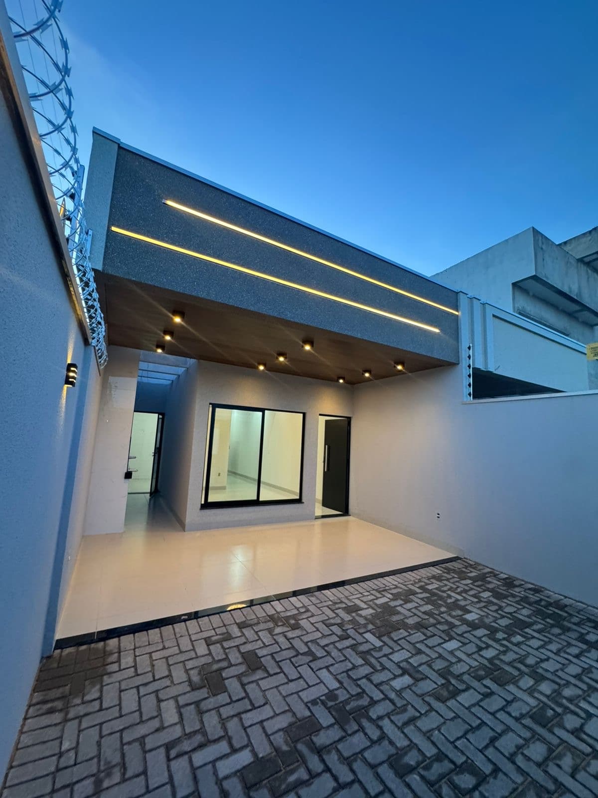 Casa geminada com 2 quartos, suíte e área gourmet à venda na 1503 Sul em Palmas – TO