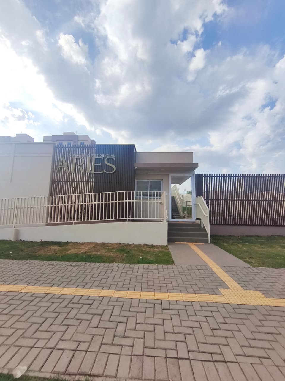 Apartamento à Venda com 2 Quartos no Residencial Áries – 404 Norte | Palmas/TO