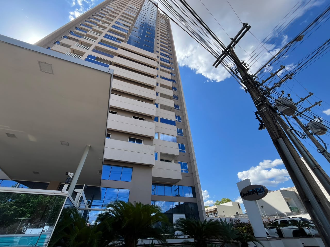 Flat para Locação na 204 Sul – Century 21 Residence
