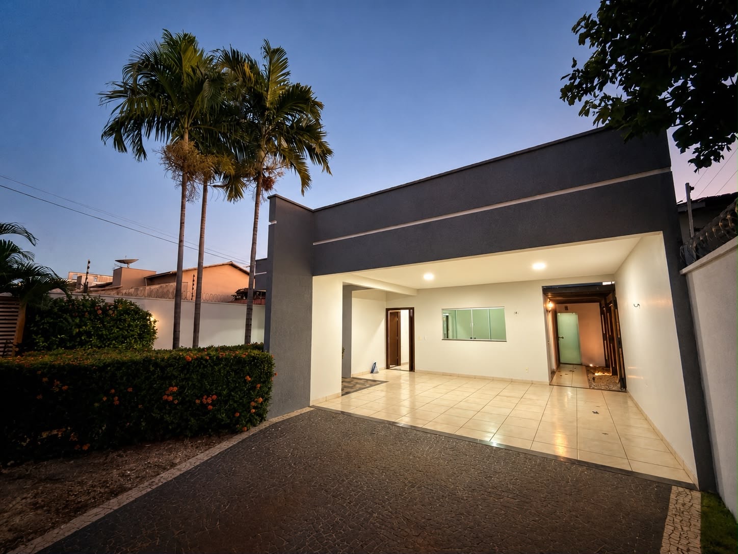 Casa com 3 Suítes, Piscina e Energia Solar à Venda na 605 Sul – Palmas/TO