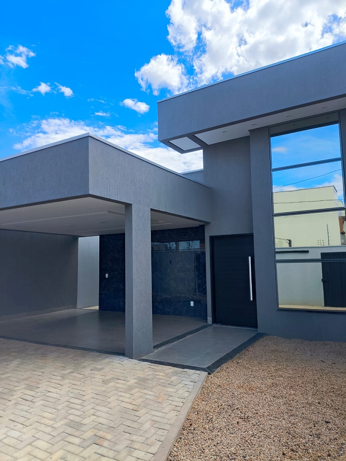 Casa de Alto Padrão com 3 Suítes à Venda na 604 Norte em Palmas – TO