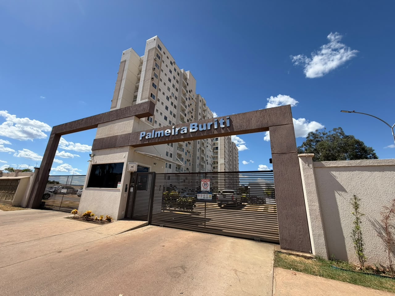 Apartamento Térreo com 2 quartos no Residencial Palmeira Buriti