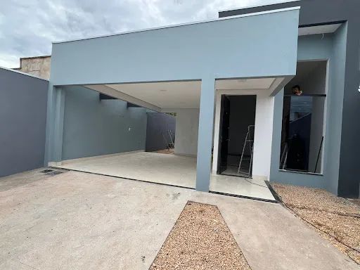 Casa nova com 3 quartos e excelente acabamento no Jardim Aureny III em Palmas