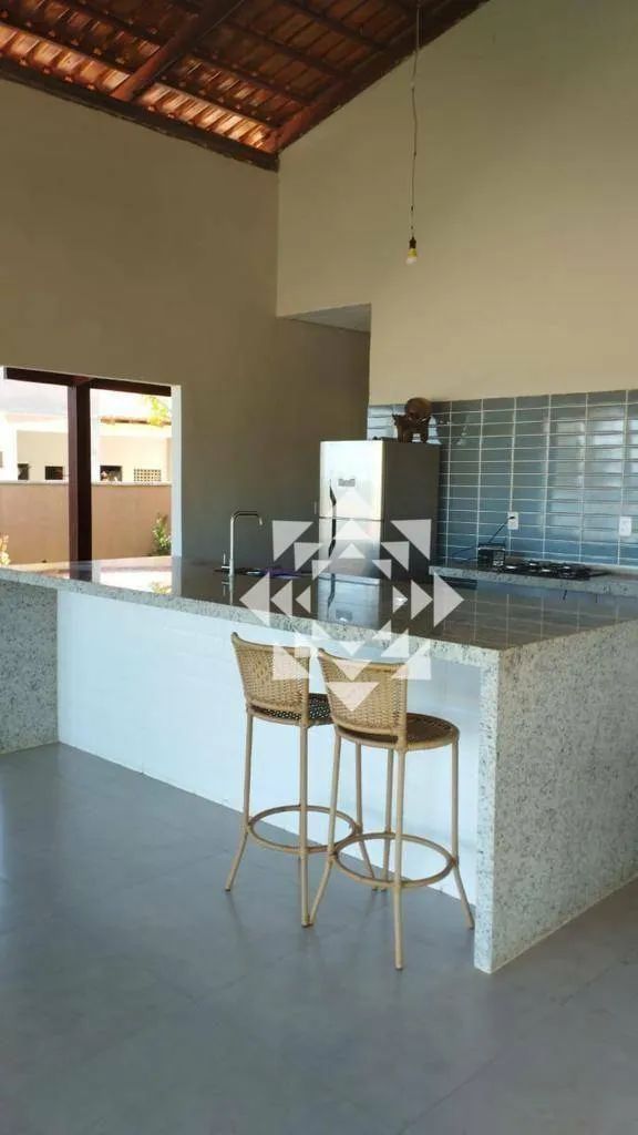 Chácara beira lago com casa e bangalô à venda no Jardim Aureny III em Palmas