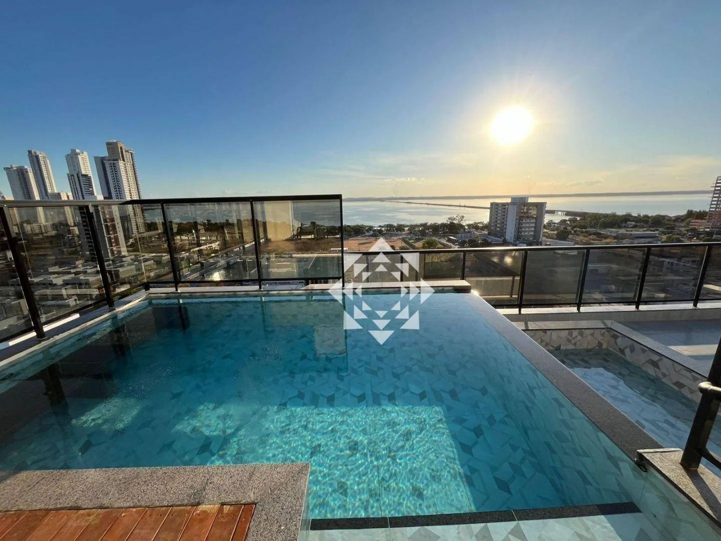 Apartamento 2 quartos com vista para o Lago no Edifício UP14 na Orla 14