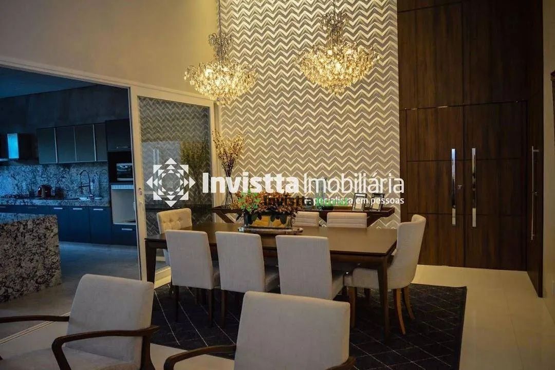 Casa térrea 4 quartos com piscina no Condomínio Privillege