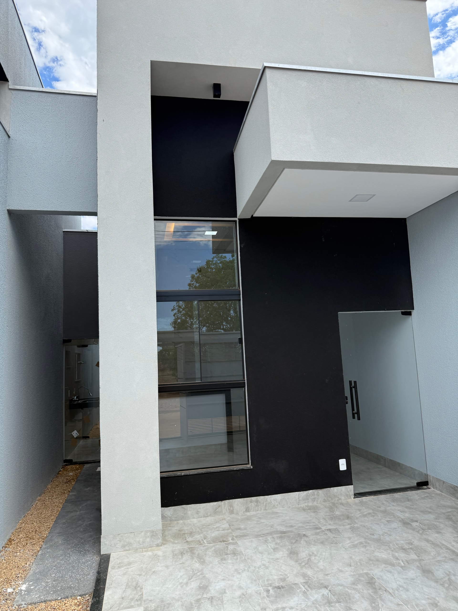 Casa à Venda com 3 Quartos na 1305 Sul (ARSO 132A) – Palmas/TO