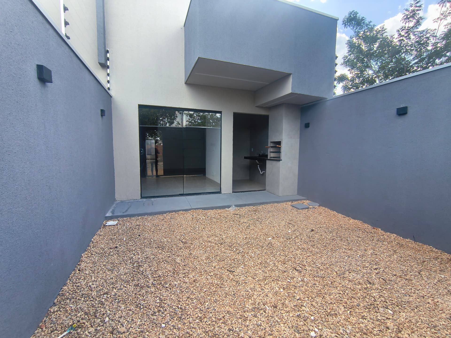 Casa nova com 3 quartos e jardim de inverno à venda na 1603 Sul – Palmas/TO